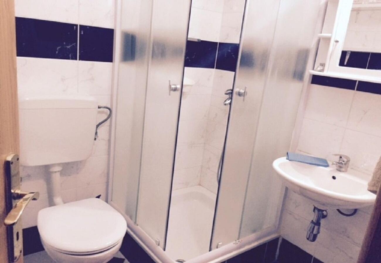 ריבריצה Apartments Neno - 20 M From Beach מראה חיצוני תמונה